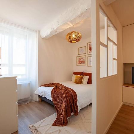 Le Cocoon - Appartement Dans Maison Du Xviieme Siecle Fougeres Ngoại thất bức ảnh